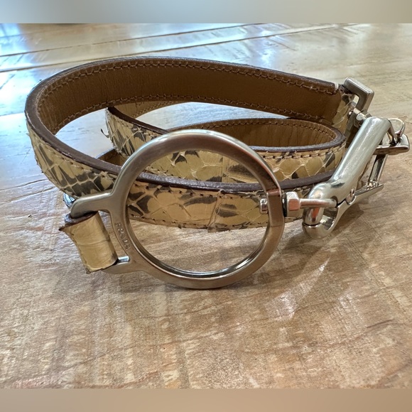 Vintage Prada metal hardware round loop snakeskin thin leather belt - Picture 6 of 17